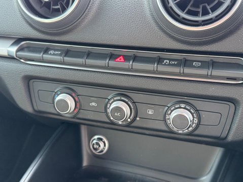 Audi A3 1.0 TFSI 30 SE Technik Sportback Euro 6 (s/s) 5dr 25