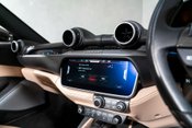 Ferrari Portofino FULL FSH. PASSENGER DISPLAY. SPORTS EXHAUST. MAGNERIDE SUSPENSION. 41