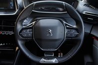 Peugeot 208 GT PREMIUM 21