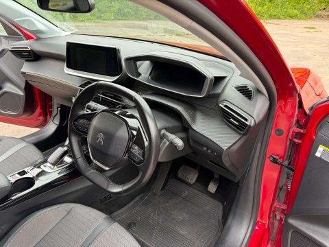 Peugeot 208 208 Allure EV 5dr 18