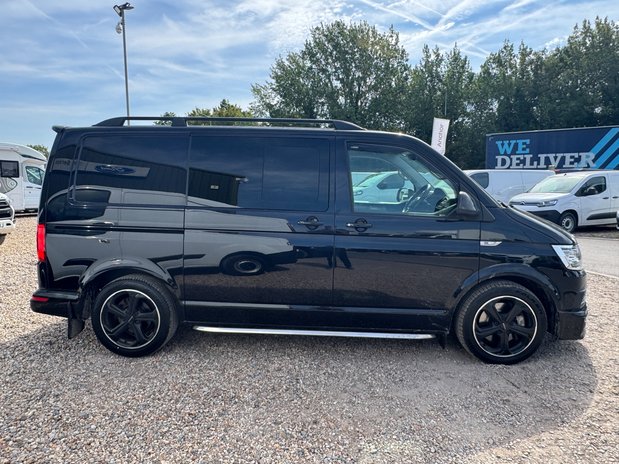 Volkswagen Transporter Crew Cab AUTO SWB L1H1 T32 Sportline Air Con Alloys Sensors EURO 6 NO VAT 6