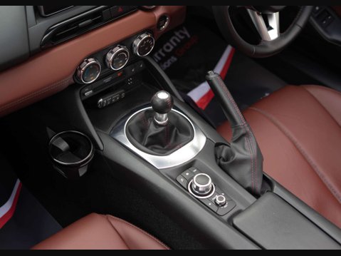 Mazda MX-5 2.0 MX-5 RF Sport Nav 2dr 29