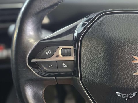 Peugeot 3008 1.2 PureTech Active Euro 6 (s/s) 5dr 57