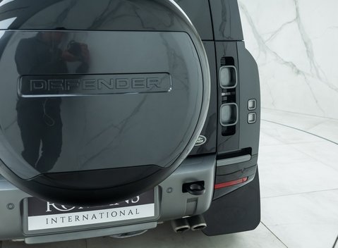 Land Rover Defender 110 V8 Carpathian Edition 29