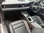 Porsche 911 CARRERA 4S PDK 8