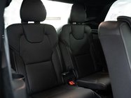 Volvo XC90 2.0 B5 MHEV R-Design SUV 5dr Diesel Hybrid Auto 4WD Euro 6 (s/s) (235 ps) 37