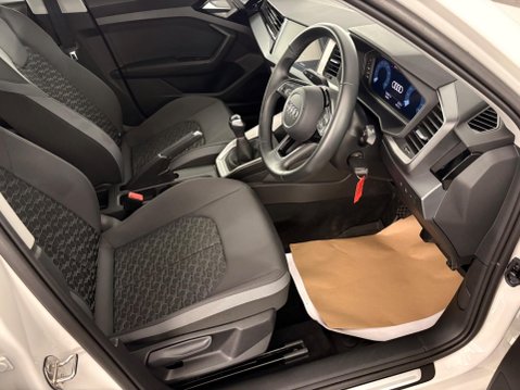 Audi A1 1.0 TFSI 30 Sport Sportback Euro 6 (s/s) 5dr 5
