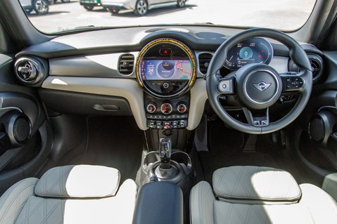 Mini Hatch COOPER EXCLUSIVE 3
