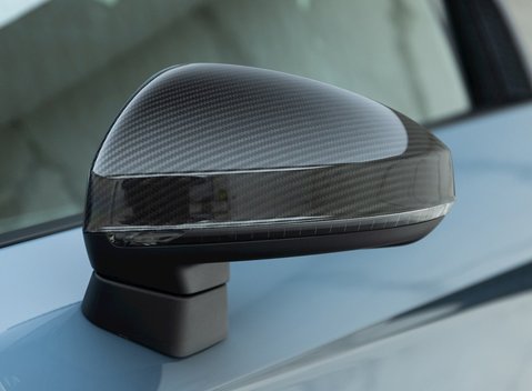 Audi R8 V10 Performance Carbon Black 21