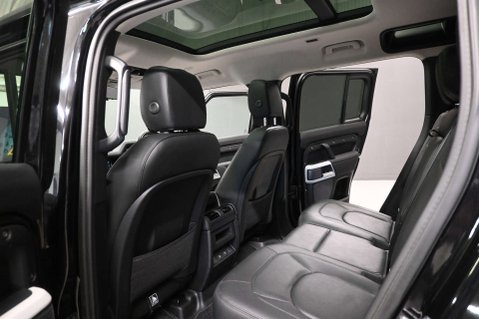 Land Rover Defender 3.0 Defender XS Edition D MHEV A 4WD 5dr 18
