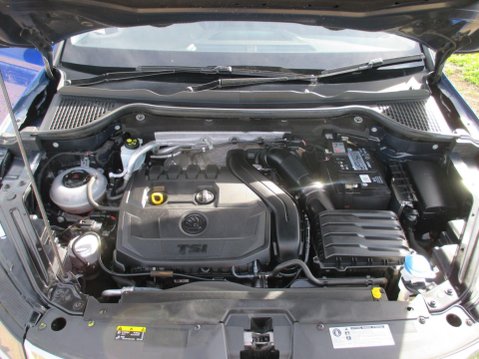 Skoda Karoq 1.5 TSI SE L DSG Euro 6 (s/s) 5dr 52