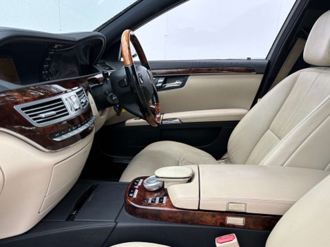 Mercedes-Benz S Class 3.0 S320 CDi Auto 4dr 58