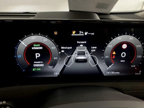 Nissan ARIYA 63kWh Evolve SUV 5dr Electric Auto 7.4kW Charger (217 ps) 1 Owner - Sensor 13