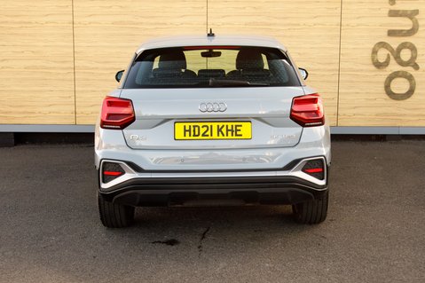 Audi Q2 TFSI S LINE 6