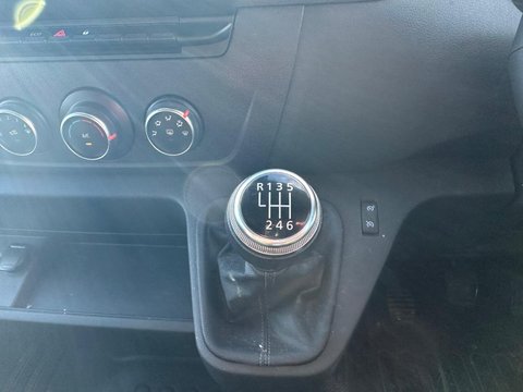 Vauxhall Movano L3H1 F3500 P/C LOWFLOOR LUTON 14