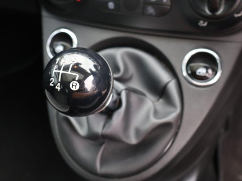 Fiat 500 1.2 Lounge Euro 6 (s/s) 3dr 21