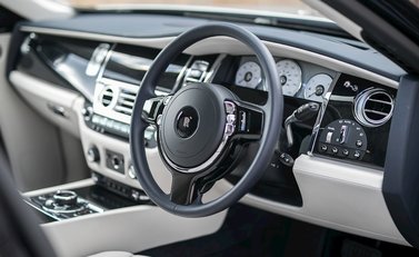 Rolls-Royce Ghost Saloon Ii 4dr Auto 11