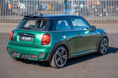 Mini Hatch 2.0 Cooper S Sport 3dr 11