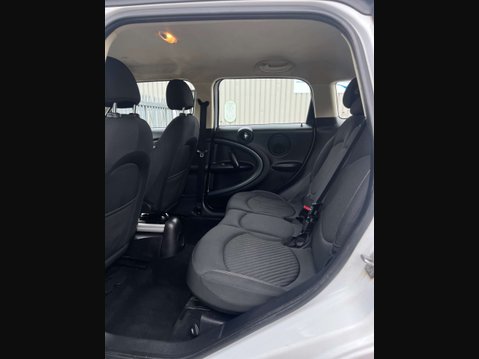 Mini Countryman 2.0 Countryman Cooper SD ALL4 Auto 4WD 5dr 33