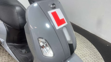 SYM Fiddle 2025 ONLY 2K 1 OWNER 125CC LEARNER SCOOTER WITH TOP BOX 28
