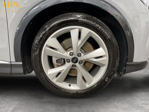 Audi Q4 40 S line SUV 5dr Electric Auto 82kWh (204 ps) Parking Sensors 10