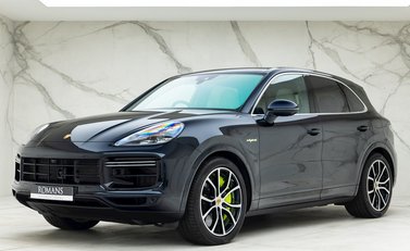 Porsche Cayenne Turbo S E-Hybrid 6