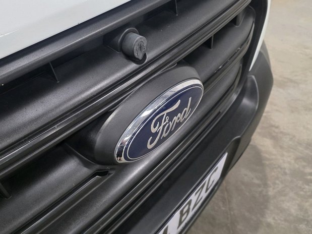 Ford Transit FORD TRANSIT 350 L3 DIESEL FWD 2.0 Eco Blue 350 130ps L3H2 Trend Double Cab 6