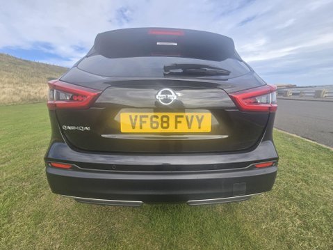 Nissan Qashqai 1.5 dCi Tekna Euro 6 (s/s) 5dr 9