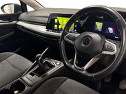 Volkswagen Golf 1.5 Golf Life TSi 5dr 6