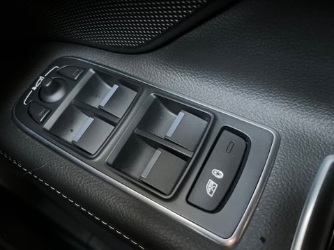 Jaguar XF 3.0D V6 S AUTOMATIC 42