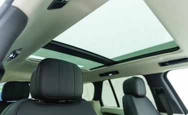 Land Rover Range Rover P400 HSE 11