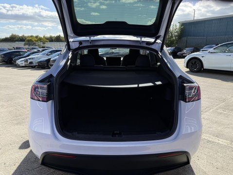 Tesla Model Y (Dual Motor) Long Range SUV 5dr Electric Auto 4WDE (384 bhp) 20
