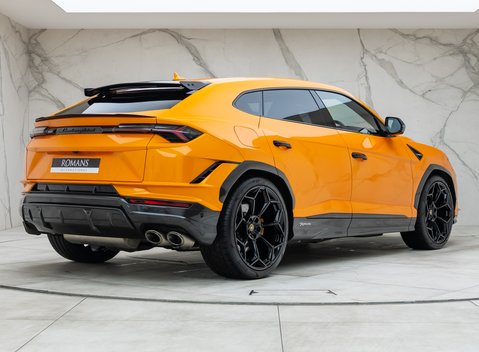 Lamborghini Urus Performante 3