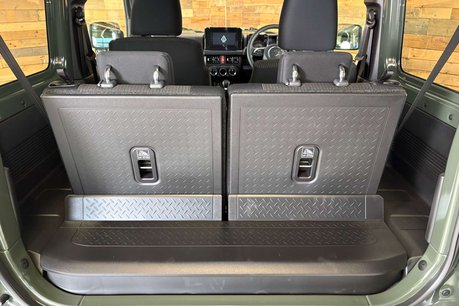 Suzuki Jimny SUZUKI JIMNY 1.5 SZ5 SUV 3dr Petrol Auto ALLGRIP Euro 6 (101 ps) 72
