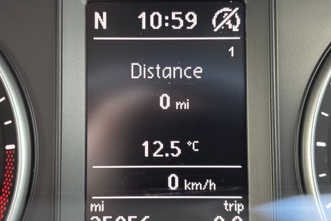 Volkswagen Caddy C20 150ps Tdi Highline DSG Panel Van - Tailgate / Sat Nav / Heated Seats 37