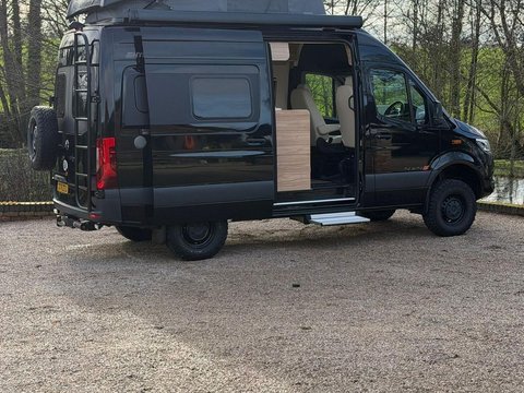 Hymer Grand Canyon 2
