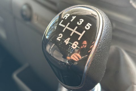 Ford Transit 350 Srw L4 130 ps Dropside Truck 29