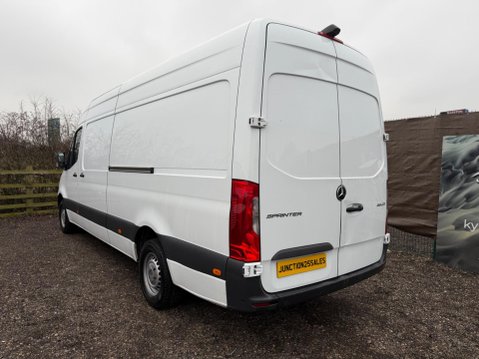 Mercedes-Benz Sprinter 2.0 315 CDI Progressive RWD L3 H2 Euro 6 (s/s) 5dr 6