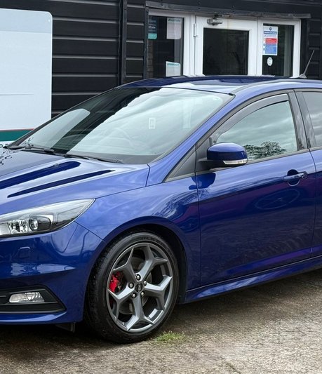 Ford Focus 2.0T EcoBoost ST-3 Hatchback 5dr Petrol Manual Euro 6 (s/s) (250 ps)