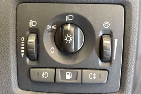 Volvo C30 1.6D DRIVe SE Sports Coupe 3dr Diesel Manual Euro 5 (s/s) (115 ps) 44