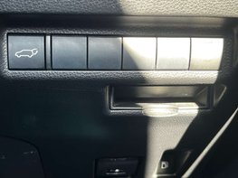 Toyota Rav4 2.5 RAV4 Dynamic HEV 4x2 CVT 5dr 57
