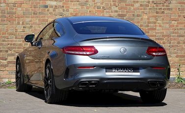 Mercedes-Benz C Class C63 S Coupe 25