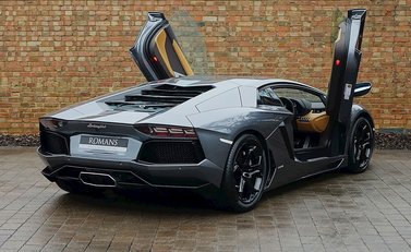 Lamborghini Aventador LP 700-4 22