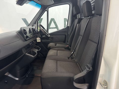 Mercedes-Benz Sprinter 2.0 Sprinter 315 Premium CDi MWB 12