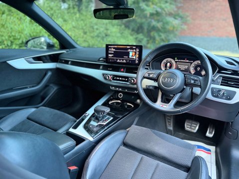 Audi A4 2.0 TDI 30 S line Estate 5dr Diesel S Tronic Euro 6 (s/s) (136 ps) 17