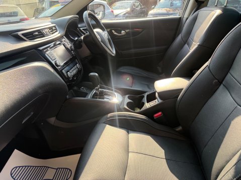 Nissan Qashqai 1.2 DIG-T Tekna XTRON 2WD Euro 6 (s/s) 5dr 35