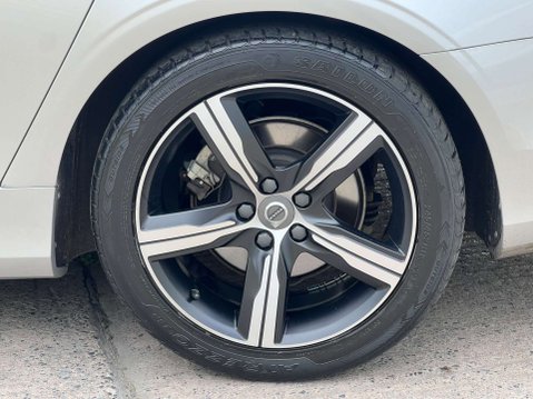 Volvo S90 2.0 S90 R-Design D4 Automatic 4dr - NATIONAL DELIVERY* 49
