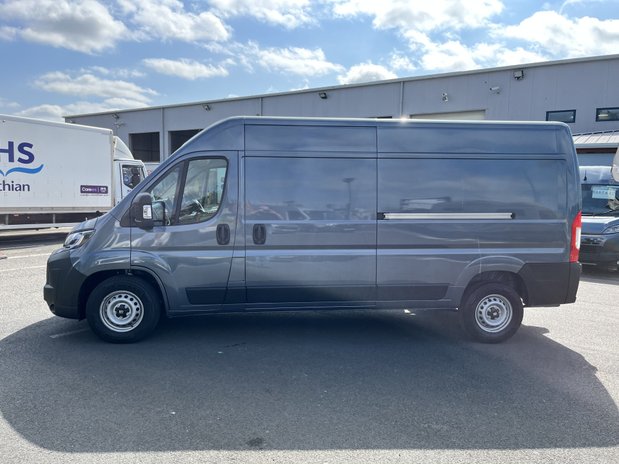 Fiat Ducato Ducato 35 L3 2.2 Multijet 140 H2 Van S&S Auto 4
