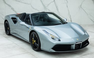 Ferrari 488 Spider 11