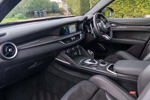 Alfa Romeo Stelvio 2.9 V6 Quadrifoglio 8